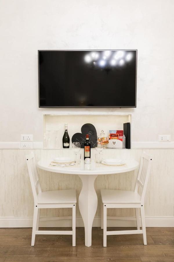 Sweet Life Trevi Roma Apartment ภายนอก รูปภาพ